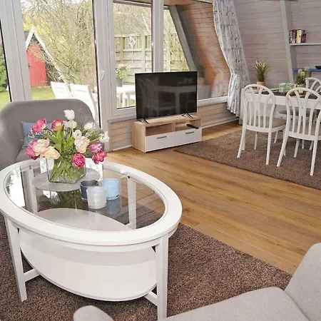 Zeltdachhaus _ Renovierung 2019 _ * Damp