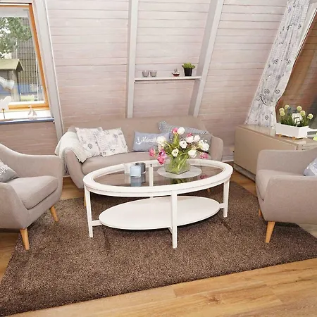 Zeltdachhaus _ Renovierung 2019 _ Semesterbostad Damp